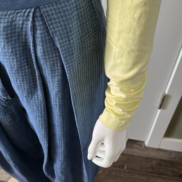 Birgitte Herskind Bamboo Twist Lemon Top - Picture 4 of 11